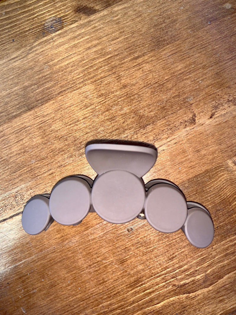 Dot Claw Clips
