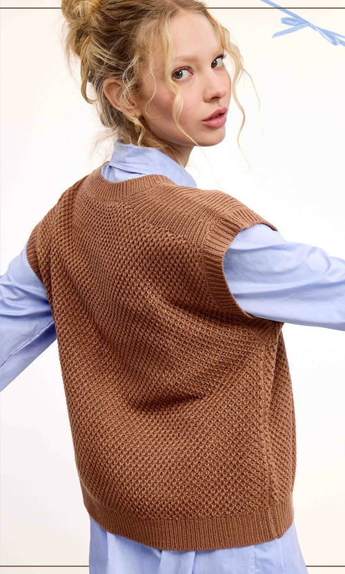 Godiva Sweater Vest